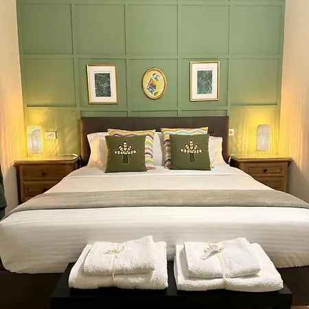 Bed & Breakfast Serenity 4*