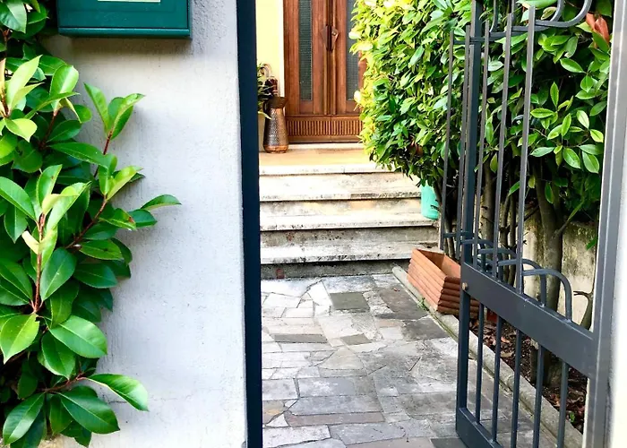 Bed and Breakfast Serenity 4*