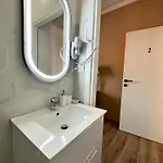 Bed & Breakfast Serenity 4*